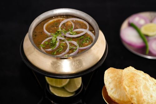 Choley Bhatura 