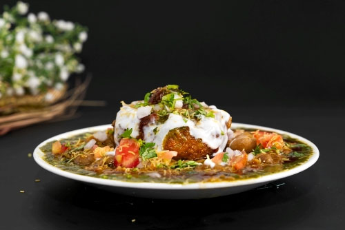 Aloo Tikki Channa Chaat 