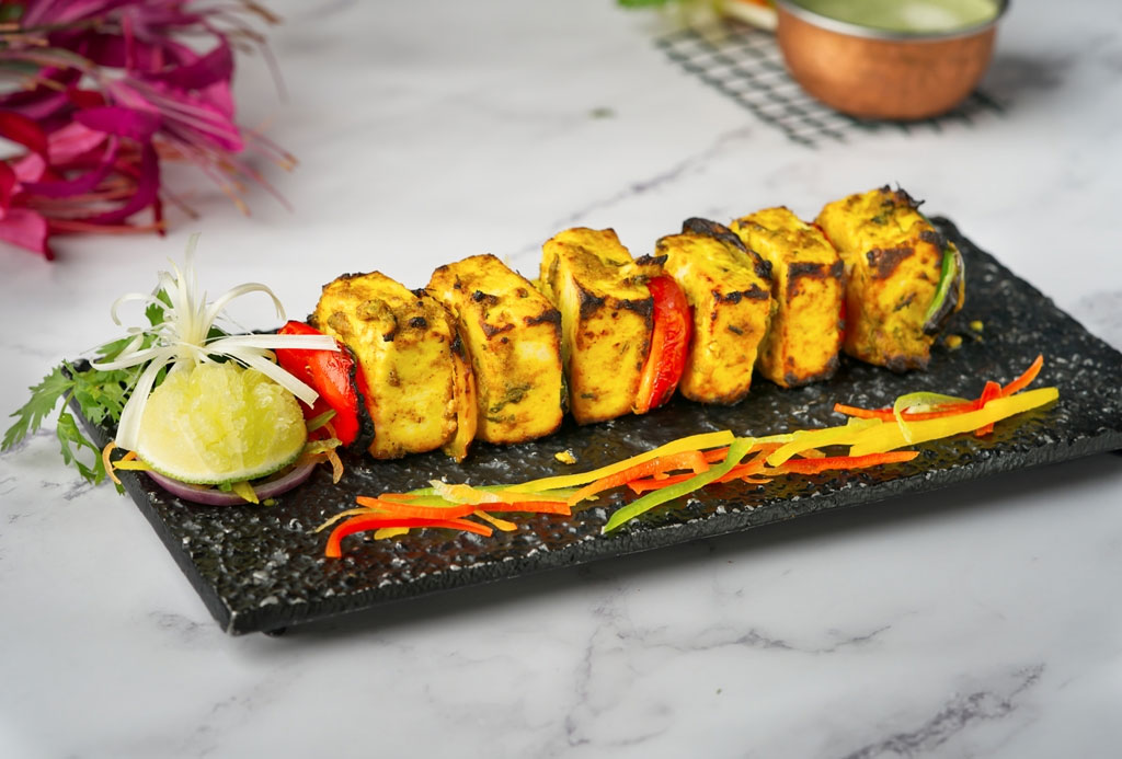 Paneer Lassoni Tikka